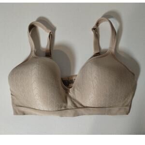 Bali Womens Size 36D Beige Comfort Revolution Wireless Wirefree Shaping Bra 3463